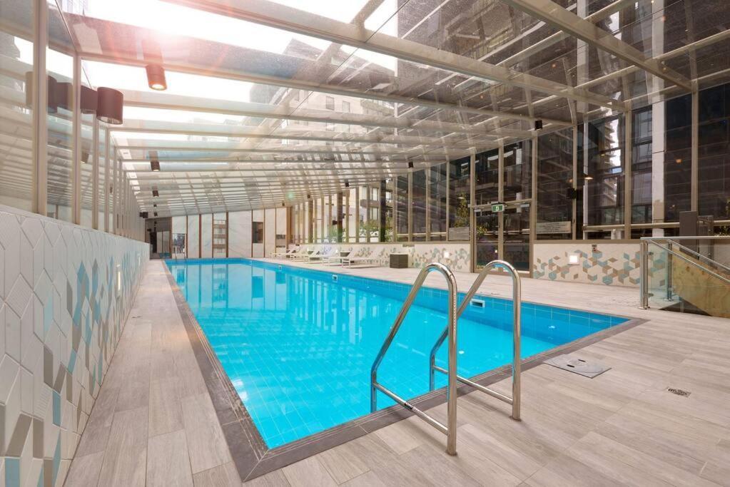 Deluxe 3 Bedroom Apartment In Southbank Melbourne Exterior foto